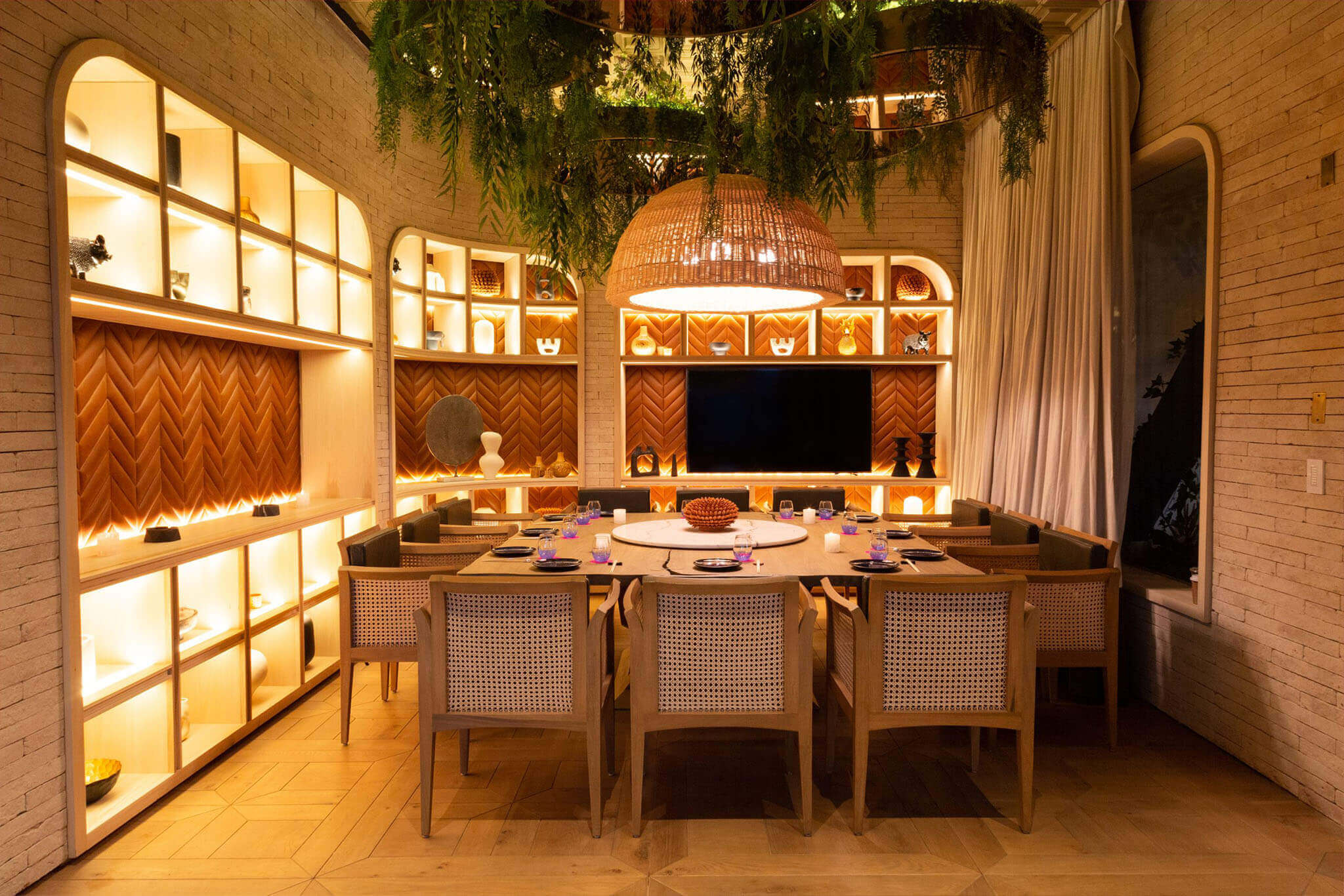 Ling Ling Mexico City Dining Room
